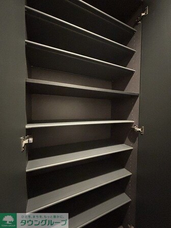 グローリオシェルト四谷坂町の物件内観写真